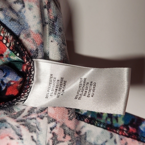 Tahari Floral Square Neck top Size XS - Picture 8 of 10